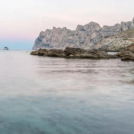 Blue Fisherman House 3 * Pollenca